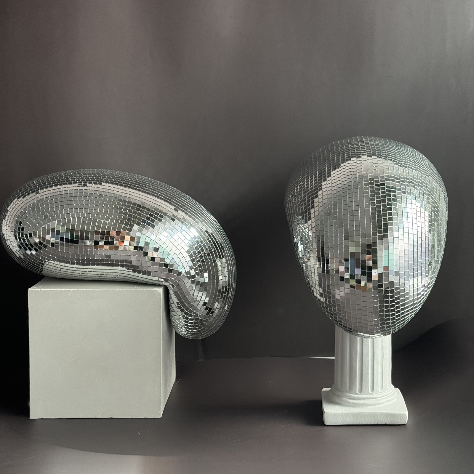 28cm Melted Disco Ball Mirror  - Interior Design Modern avaliação e preço