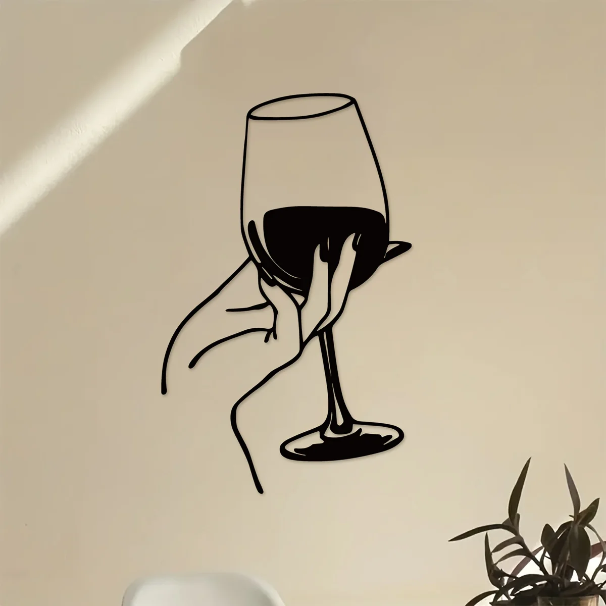 Wine Lover Lady Hand Metal Wal - Interior Design Modern avaliação e preço